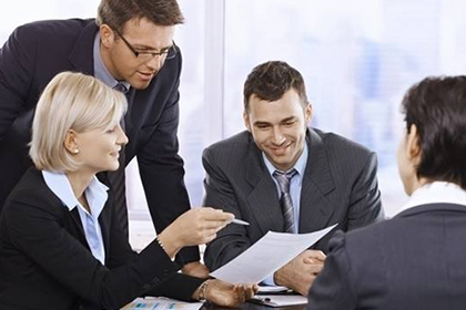 货款拖延困扰多，法律途径助追回